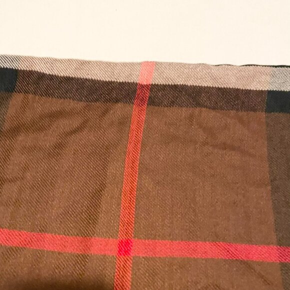 Pashmina Checkered Plaid Scarf Fringed 68 x 25 Inch - Picture 9 of 16